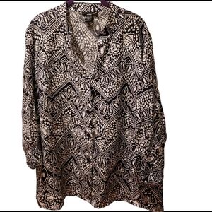 Saint Tropez Black and White Geometric Blouse Sz 2x